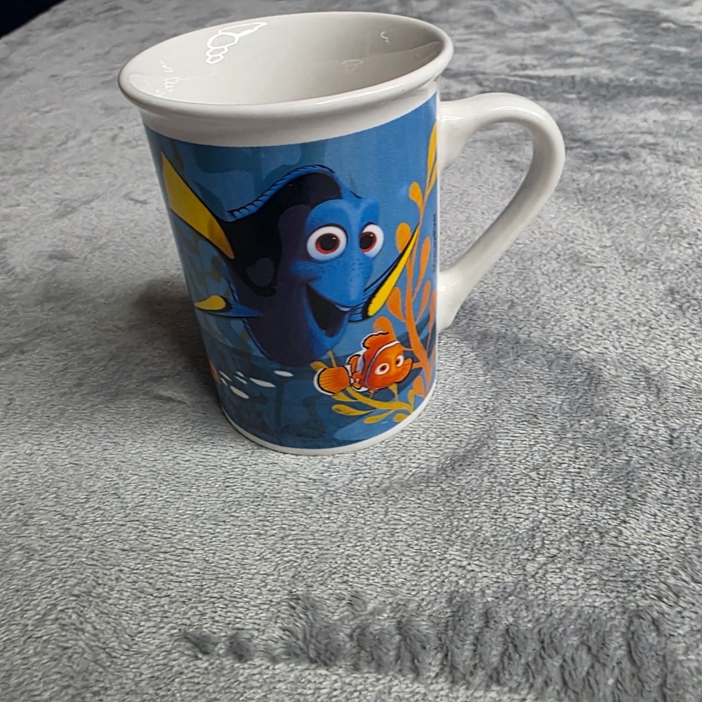 Disney Finding Dory Mug - Dory And‎ Nemo